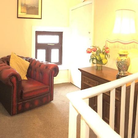 Browns Holiday Cottage Файли Экстерьер фото